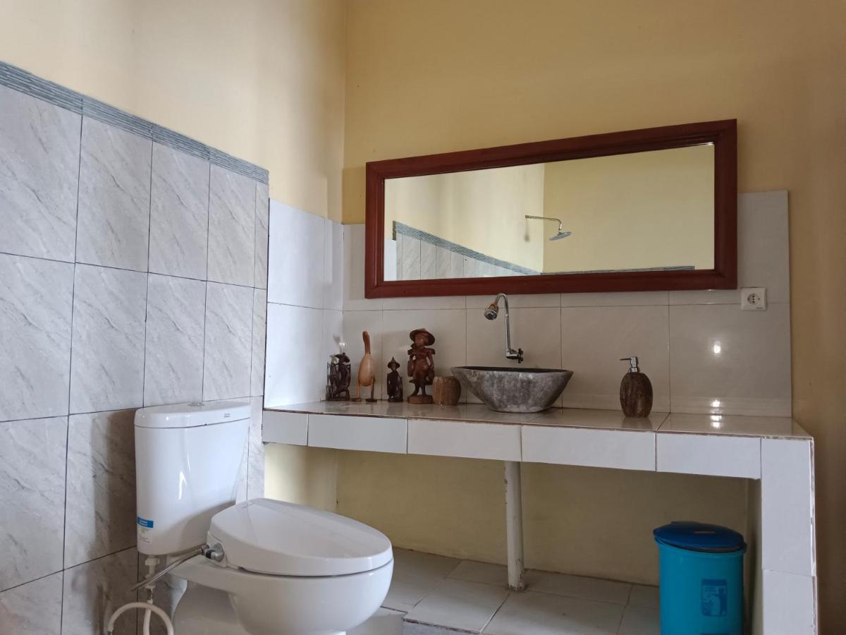 Beach Side Amed Delem Family Ambat Bagian luar foto
